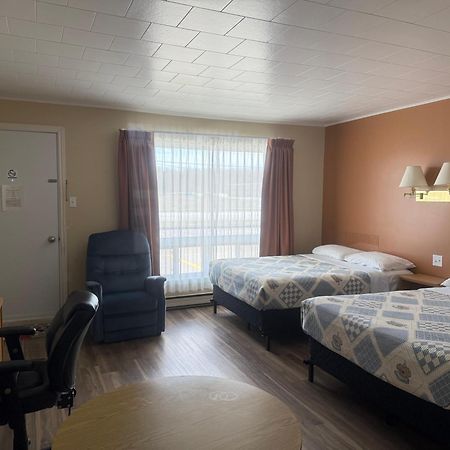 Le Campagnard Hotel Matane Eksteriør billede