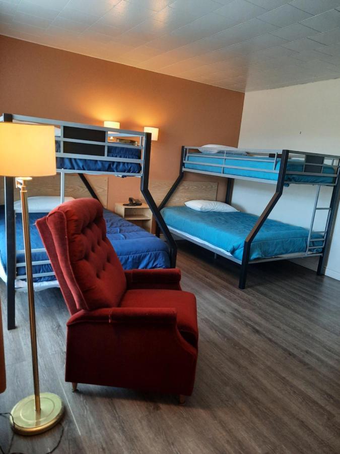 Le Campagnard Hotel Matane Eksteriør billede