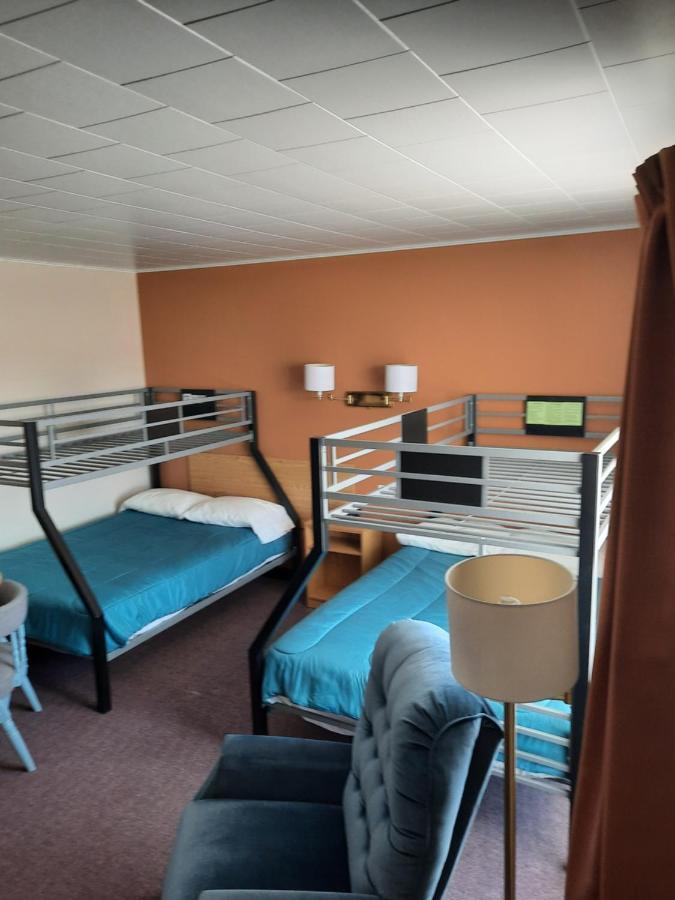 Le Campagnard Hotel Matane Eksteriør billede