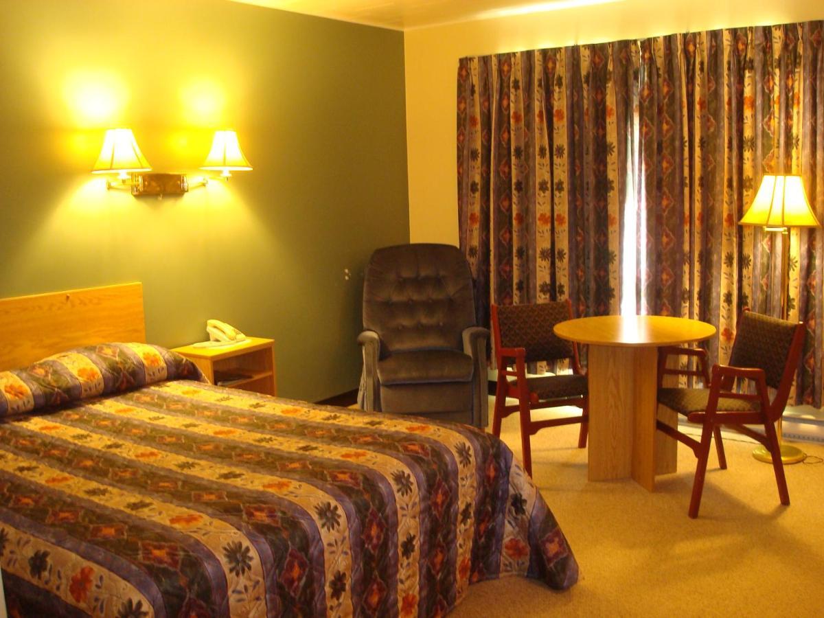 Le Campagnard Hotel Matane Eksteriør billede
