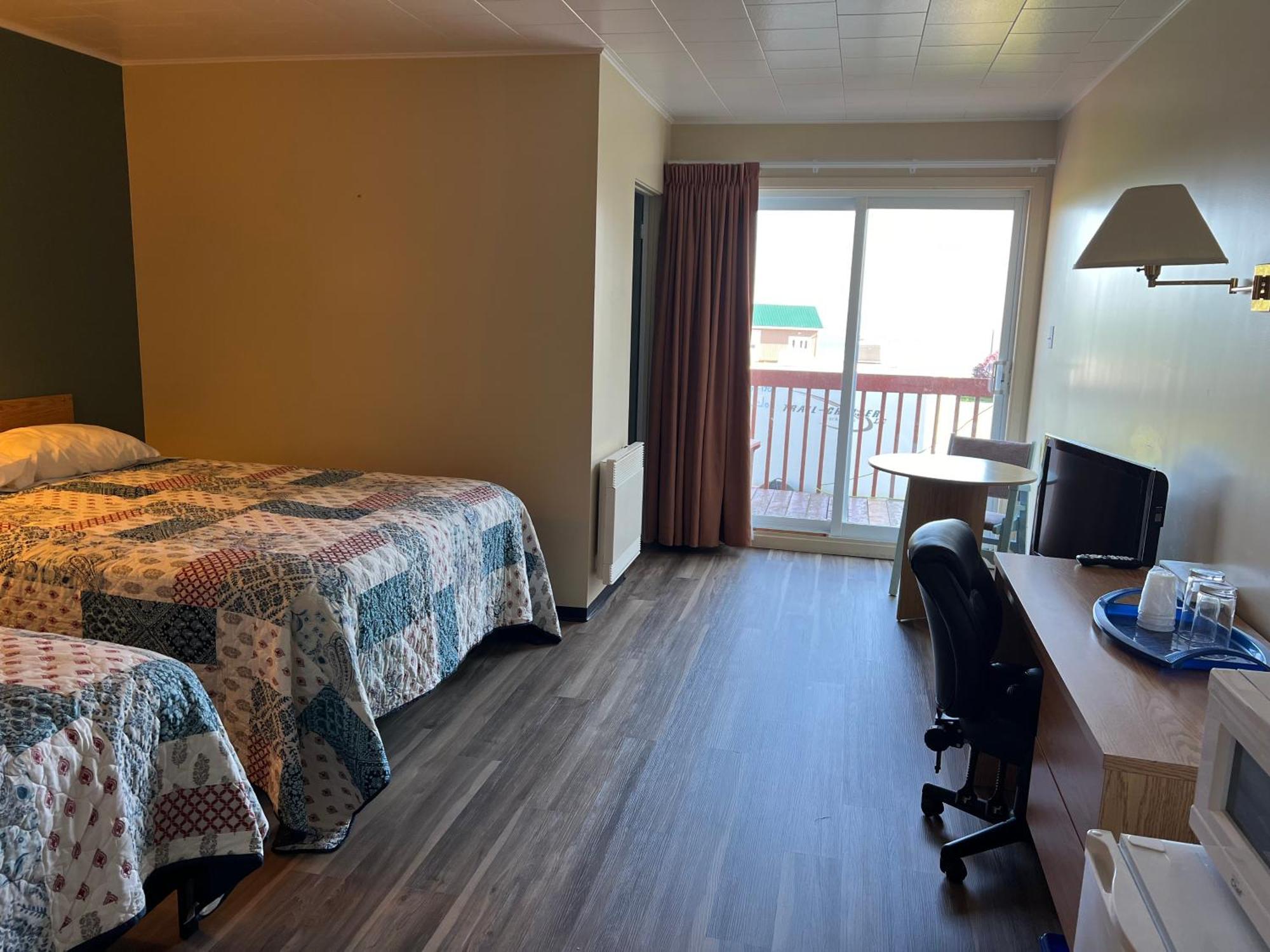 Le Campagnard Hotel Matane Eksteriør billede