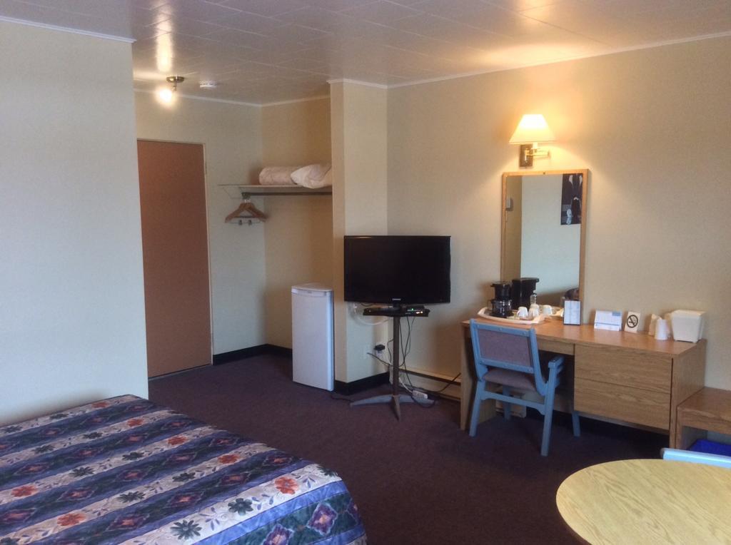 Le Campagnard Hotel Matane Eksteriør billede